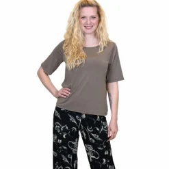 Dame Crossbow Dame T-shirt -